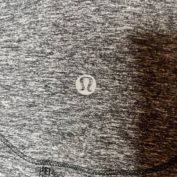 Lululemon Run Your Heart Out 1/2 Zip Pullover Jacket Size 4 - Picture 4 of 8